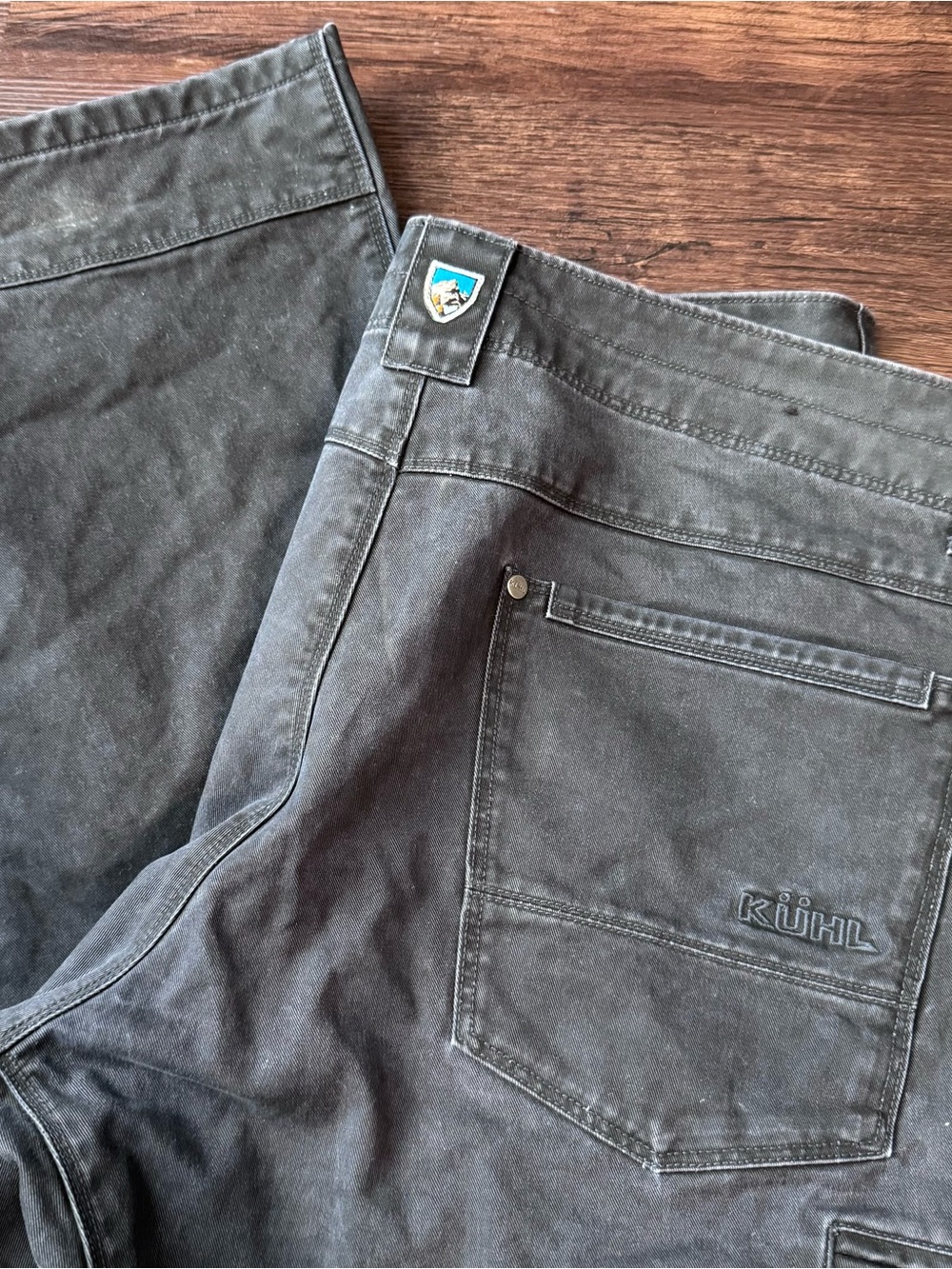 Kuhl Men's Chinos - Charcoal Gray